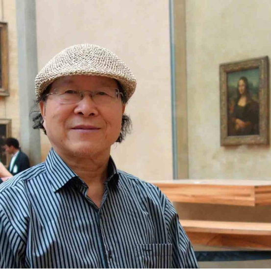 他是国家冠誉的“人民艺术家”，还是中国版画界最高奖的获得者